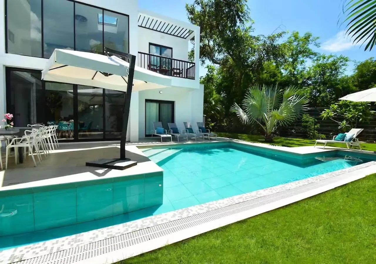 Villa Pearl, 5 Minutes Walk To The Private Beach Playa del Carmen 0*,